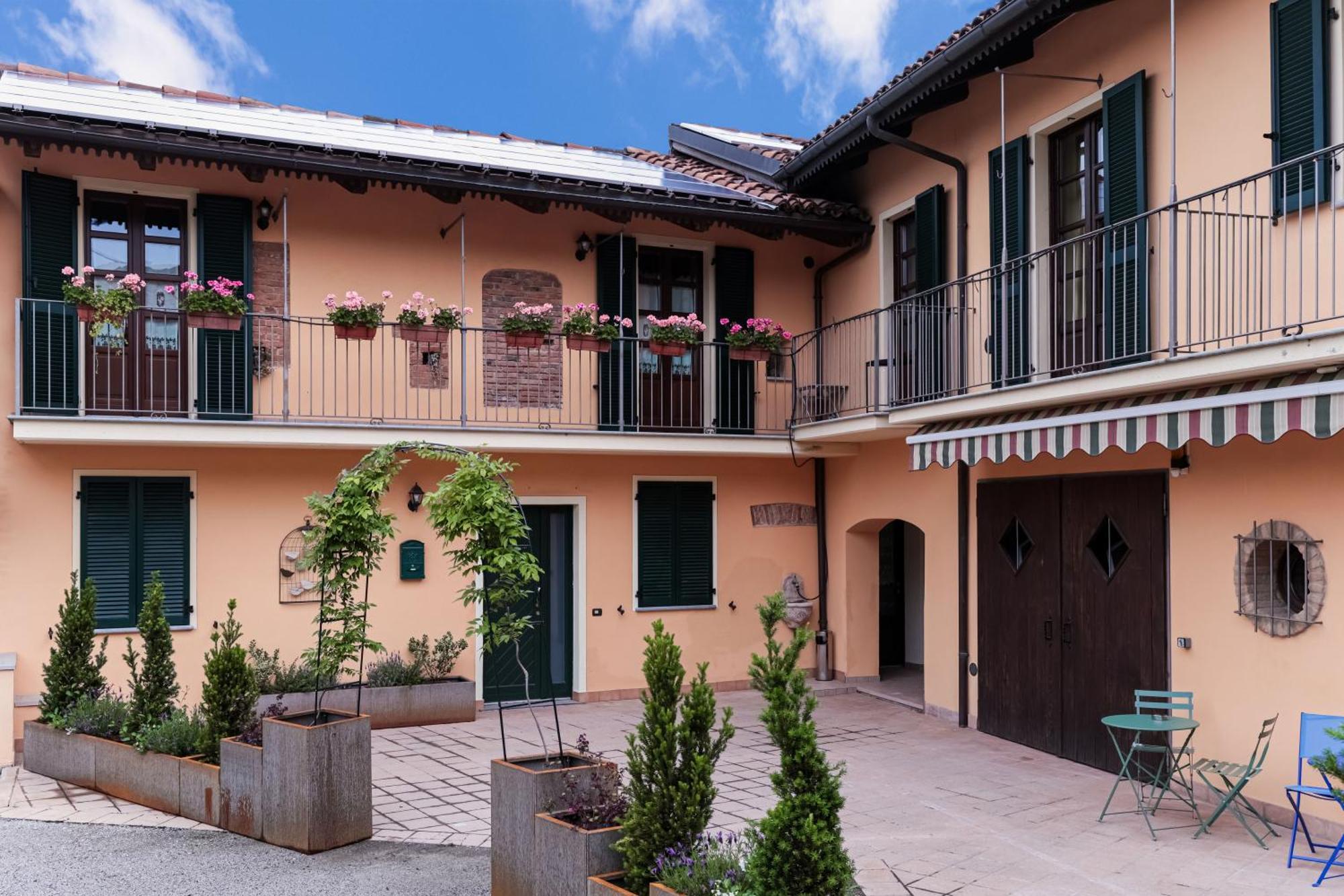 La Cantinella Country House La Morra Exterior foto